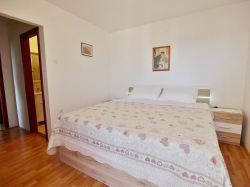 Apartamenty Fabijanić Barbat (Wyspa Rab)