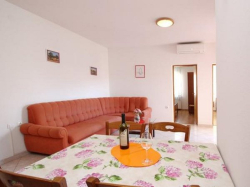 Apartamenty Derencinovic Baška (Wyspa Krk)