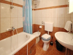 Apartamenty Derencinovic Baška (Wyspa Krk)