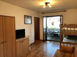 Apartamenty Lisac-Baška Baška (Wyspa Krk)