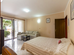 Apartamenty Edi Fažana