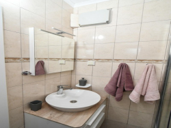 Apartamenty    ROBERT Gradac