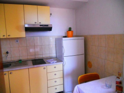 Apartamenty DADO Starigrad (Paklenica)