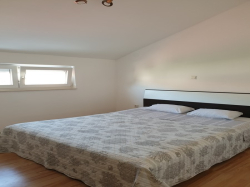 Apartamenty Vila Laura Tkon (Wyspa Pašman)