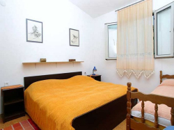 Apartamenty Vjeka Vela Luka (Wyspa Korčula)