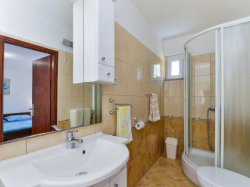 Apartmani Stanko Kustići (Otok Pag)