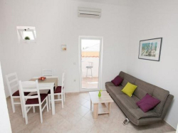 Apartmani Budija VIOLA Vir (Otok Vir)