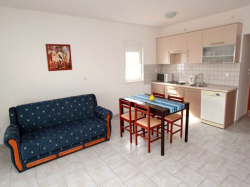 Apartments Marija Vidalici (Island Pag)