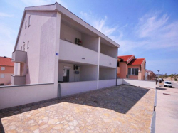 Apartments Marija Vidalici (Island Pag)